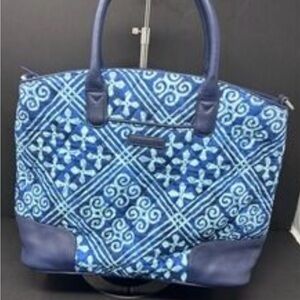 Vera Bradley Navy and Light Blue Patterned Tote